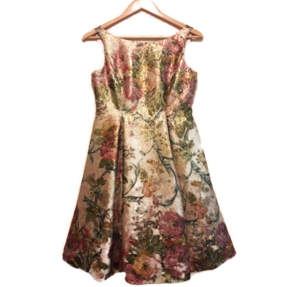 Adrianna Papell Dresses & Skirts - Adrianna Papell Gold Multicolored Dress Size 4M